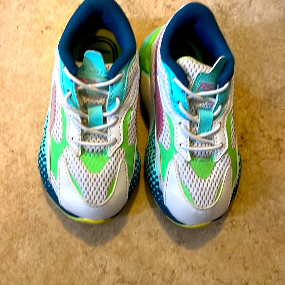 Puma toddler shoes worn a few times in good condition